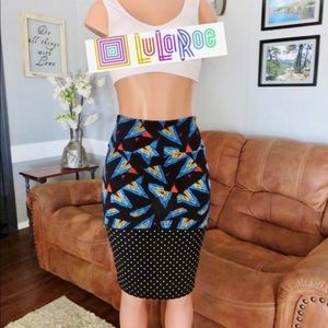 New LuLaRoe Cassie Skirt Size Small